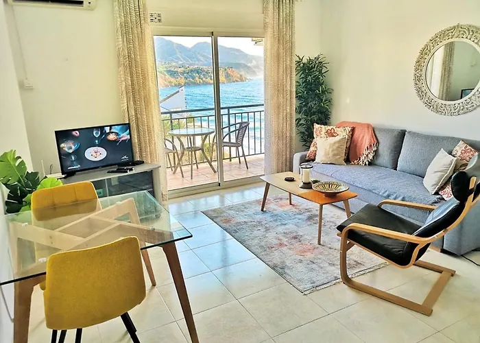 Carabeo Seaview Rocamar Nerja